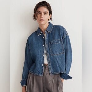 Madewell Denim Oversized Button-Down Shirt in Sander Wash Size Small